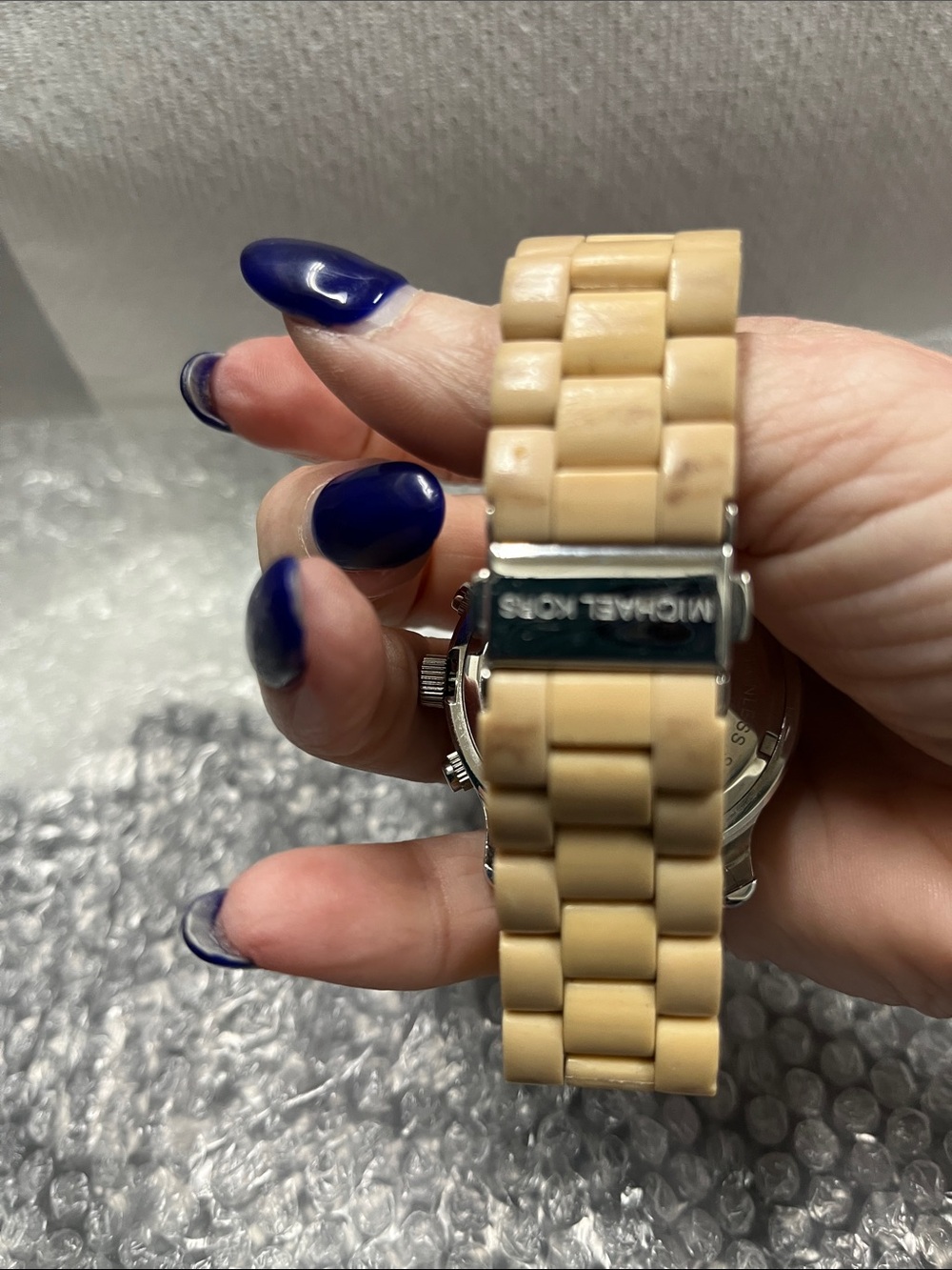 EUC Michael Kors Ladies' Chronograph Watch - Pink Dial, Beige Strap - Picture 5 of 12